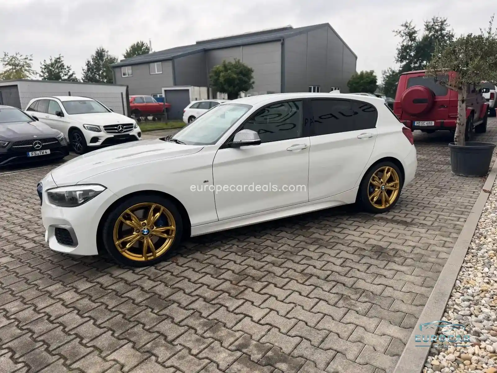 BMW M140i
