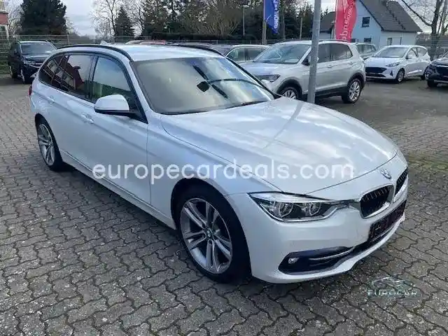 BMW 330
