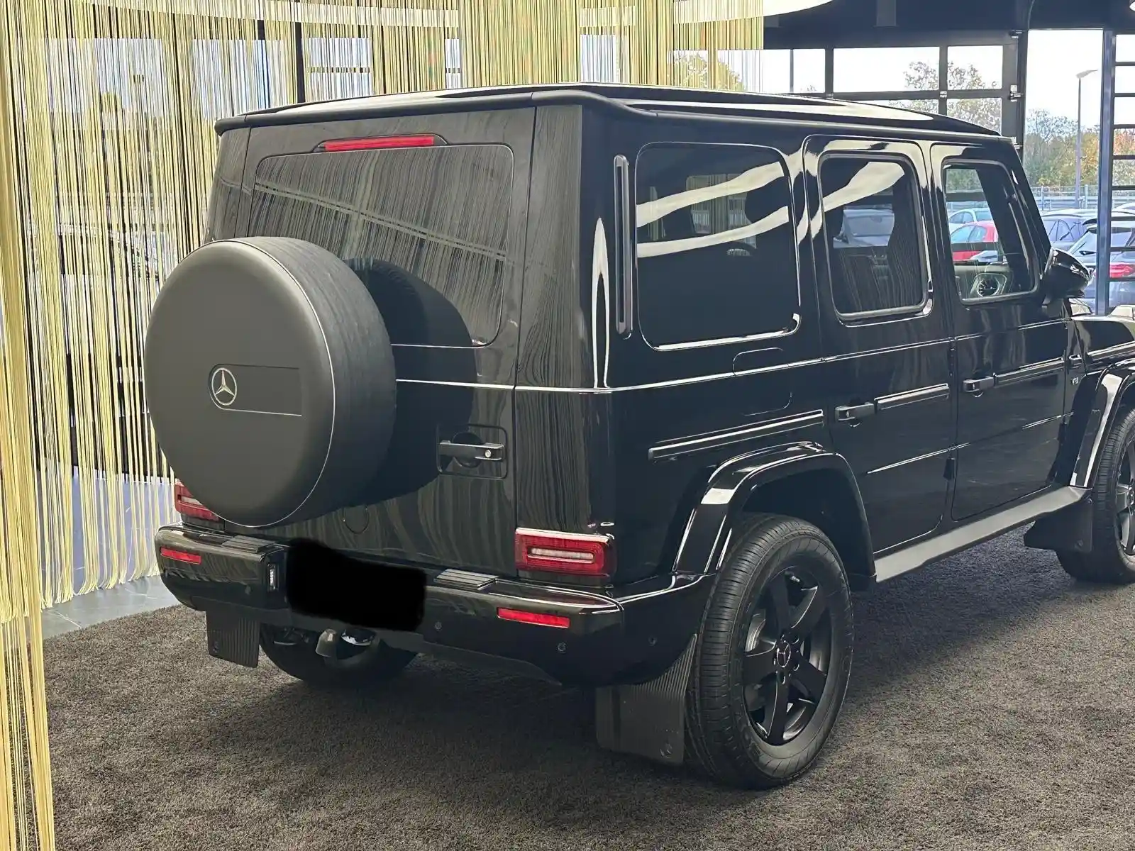 Mercedes-Benz G 500