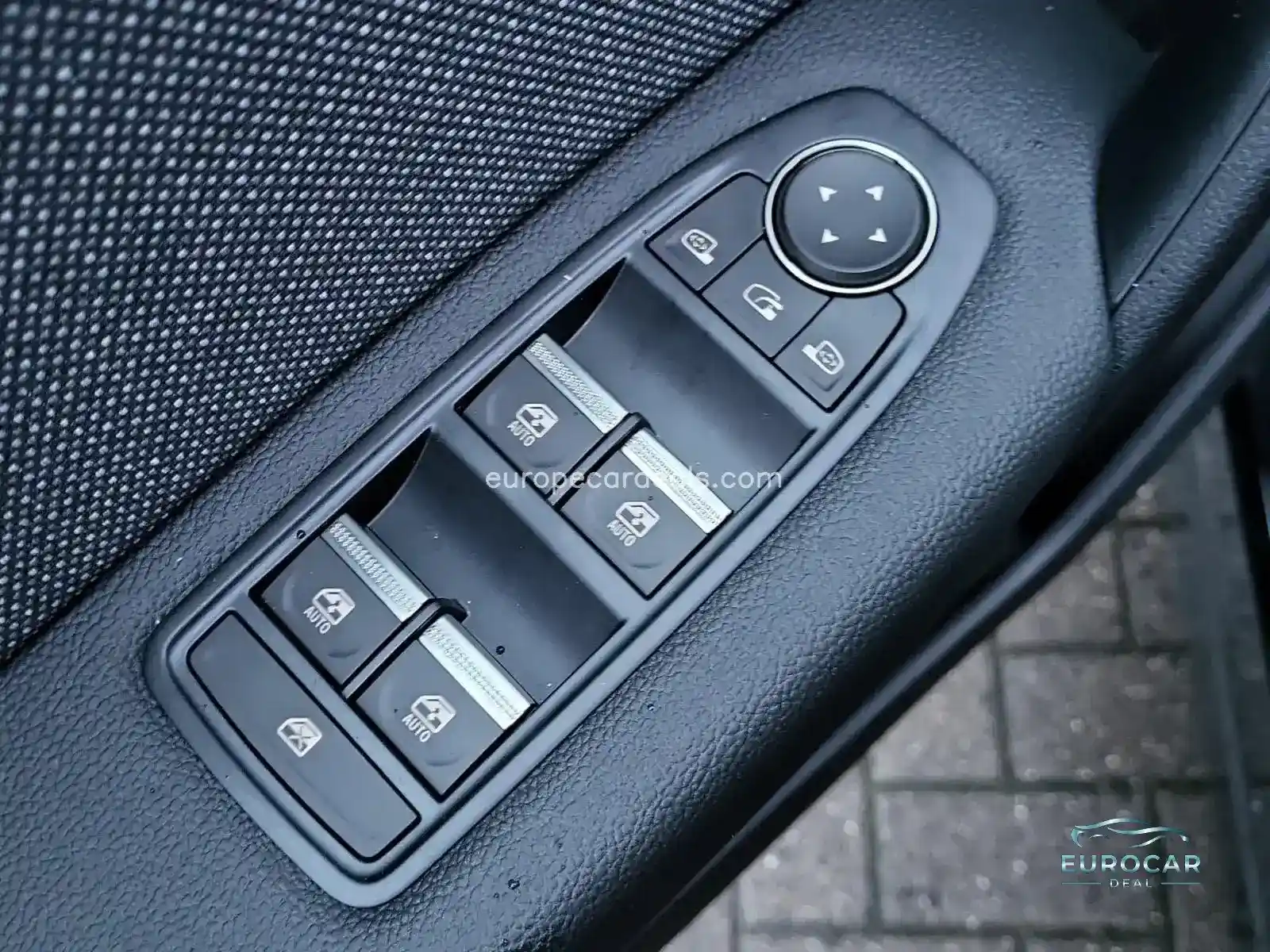 Mitsubishi Grandis