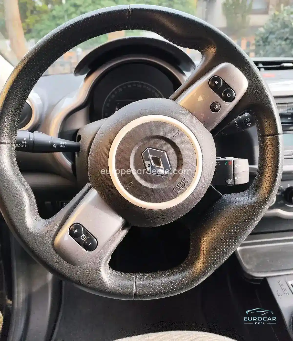 Renault Alaskan