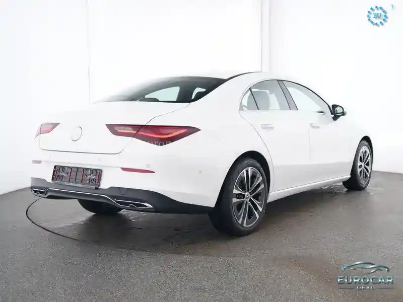 Mercedes-Benz CLA 180