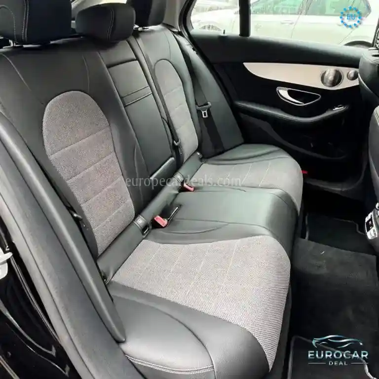 Mercedes-Benz C 400
