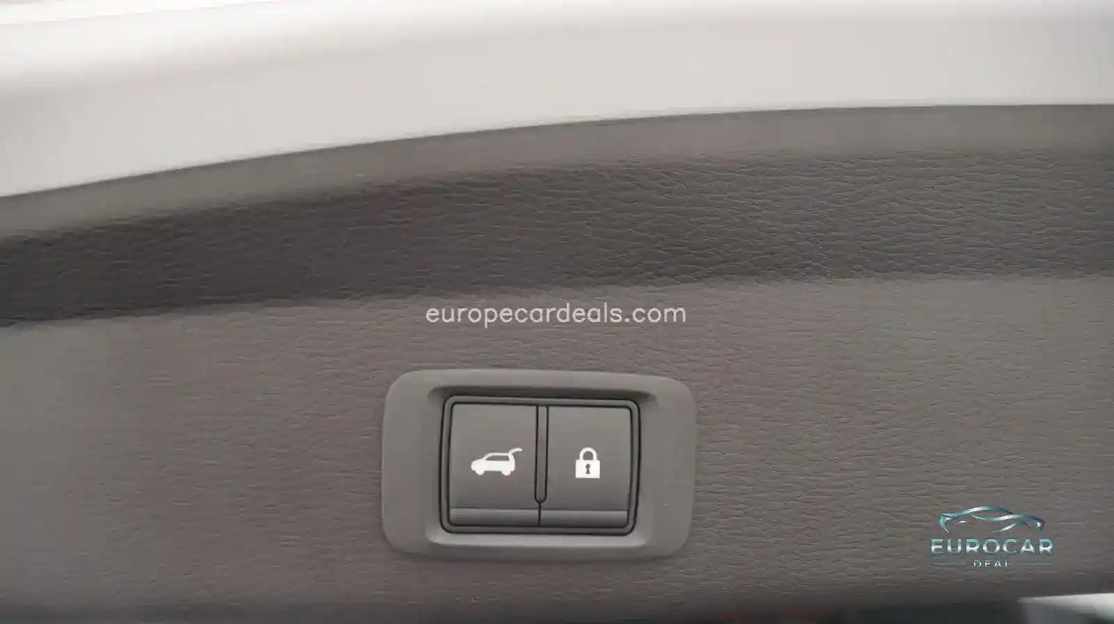 Mitsubishi Plug-in Hybrid Outlander