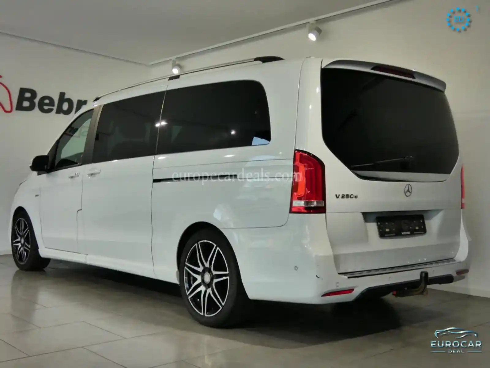 Mercedes-Benz V 250