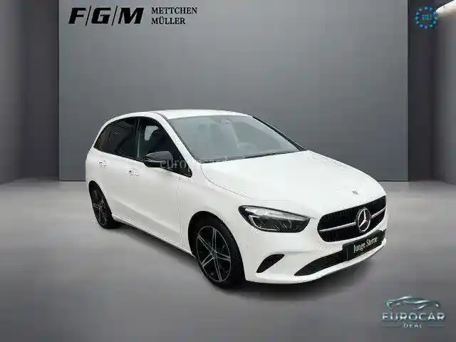 Mercedes-Benz B 220