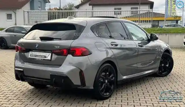 BMW 123