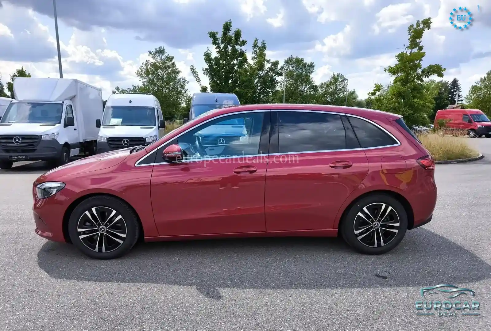 Mercedes-Benz B 220