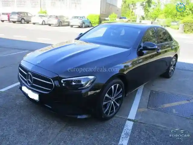 Mercedes-Benz E 300