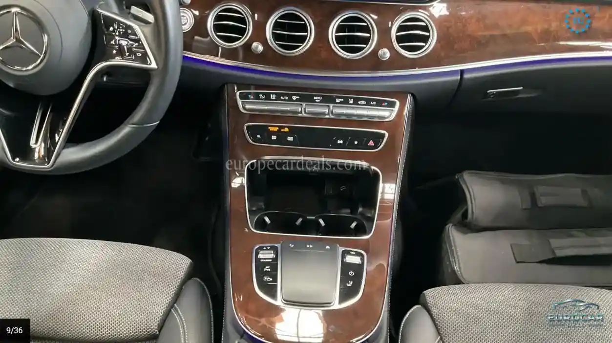 Mercedes-Benz E 300