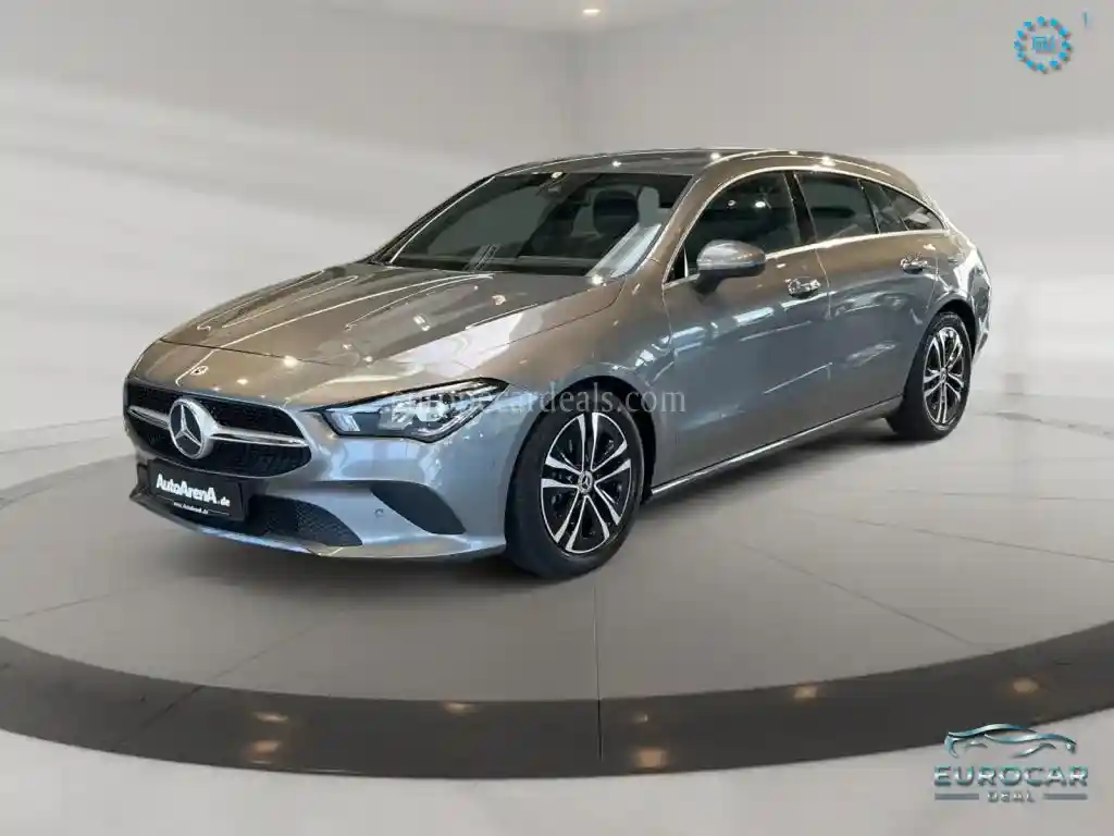Mercedes-Benz CLA 200 Shooting Brake