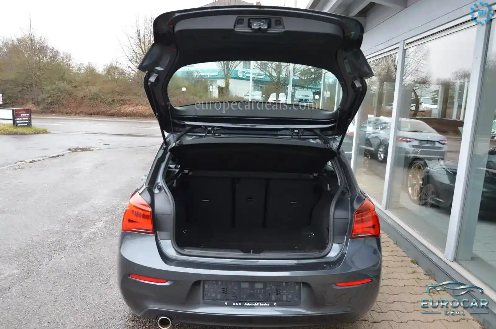 BMW 118