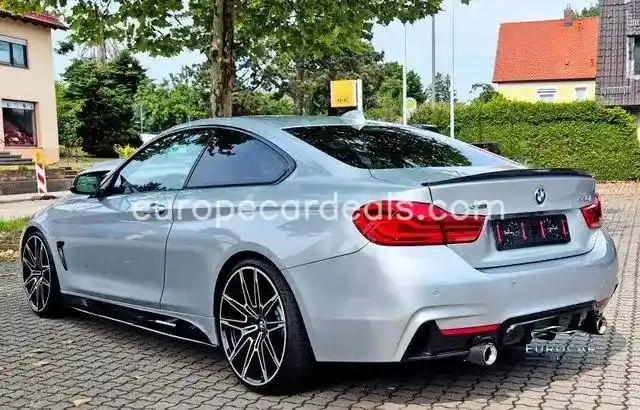 BMW 440