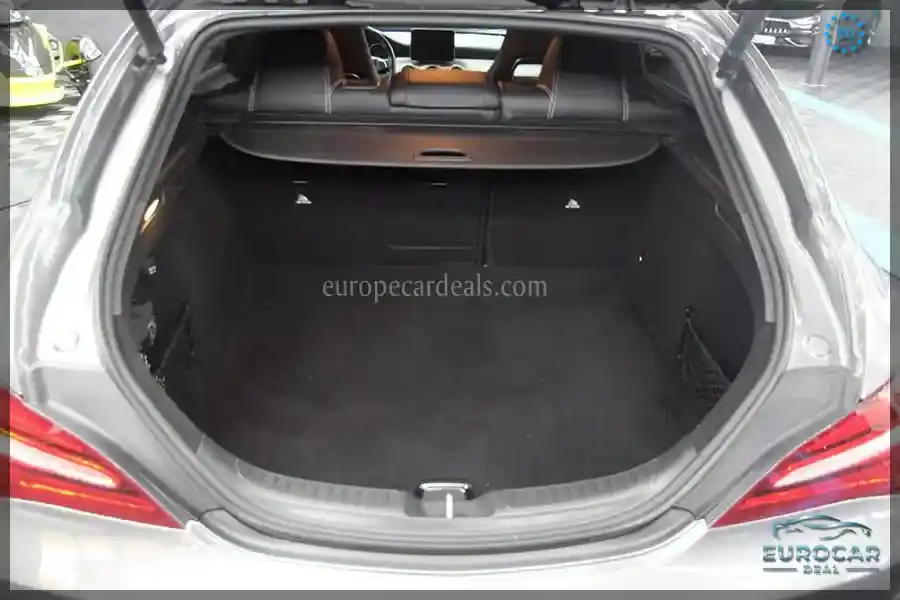 Mercedes-Benz CLA 220 Shooting Brake