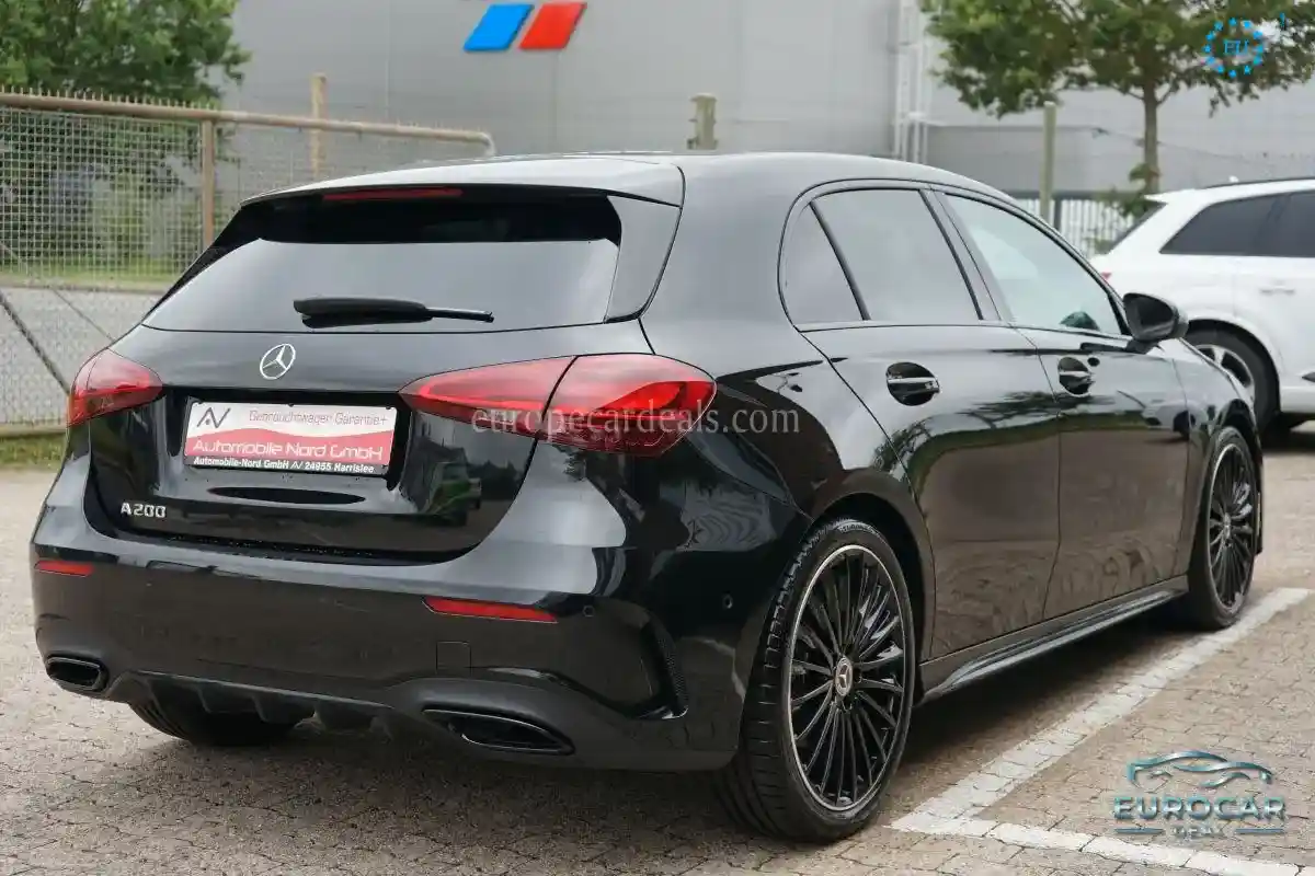 Mercedes-Benz A 200