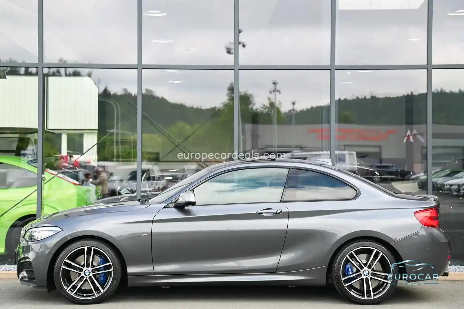 BMW M240i