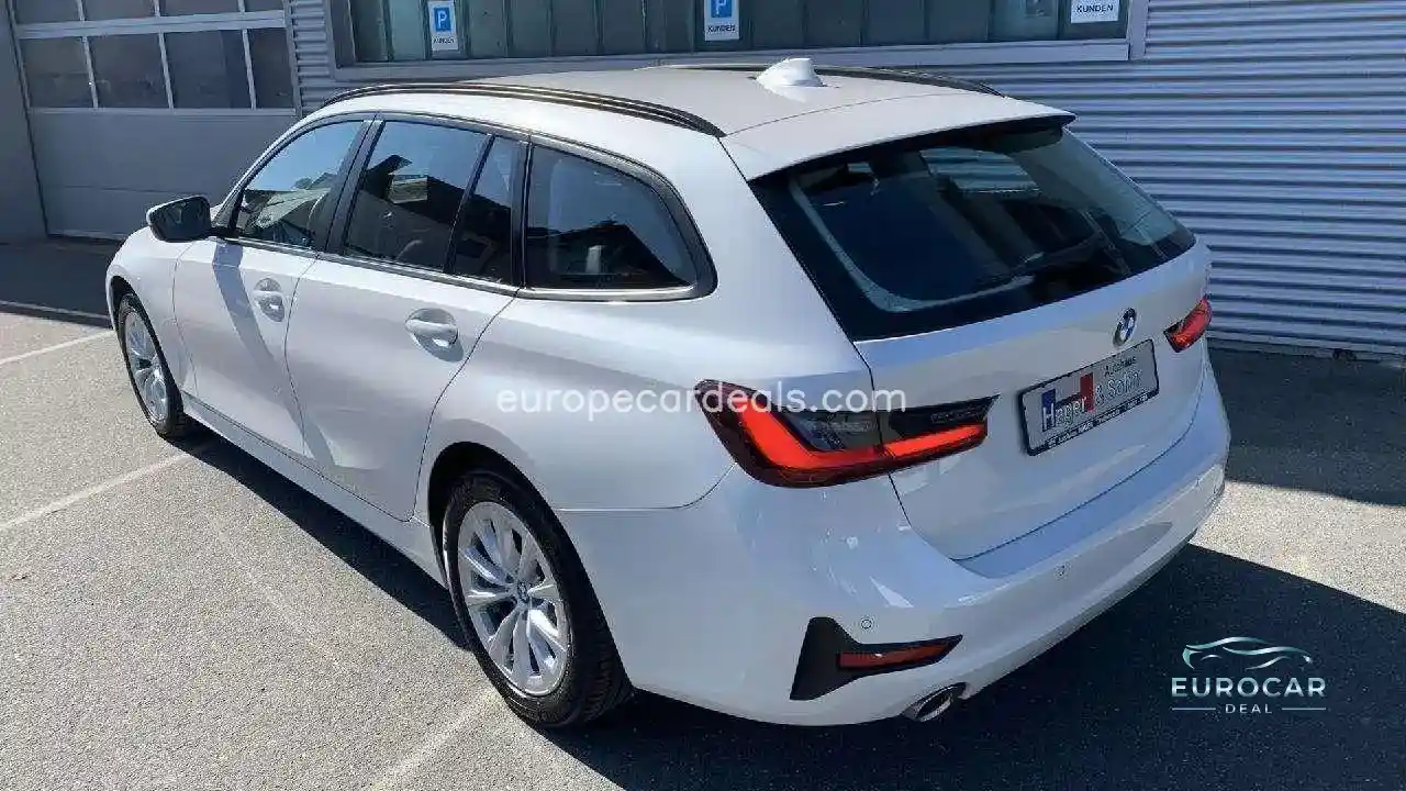 BMW 320