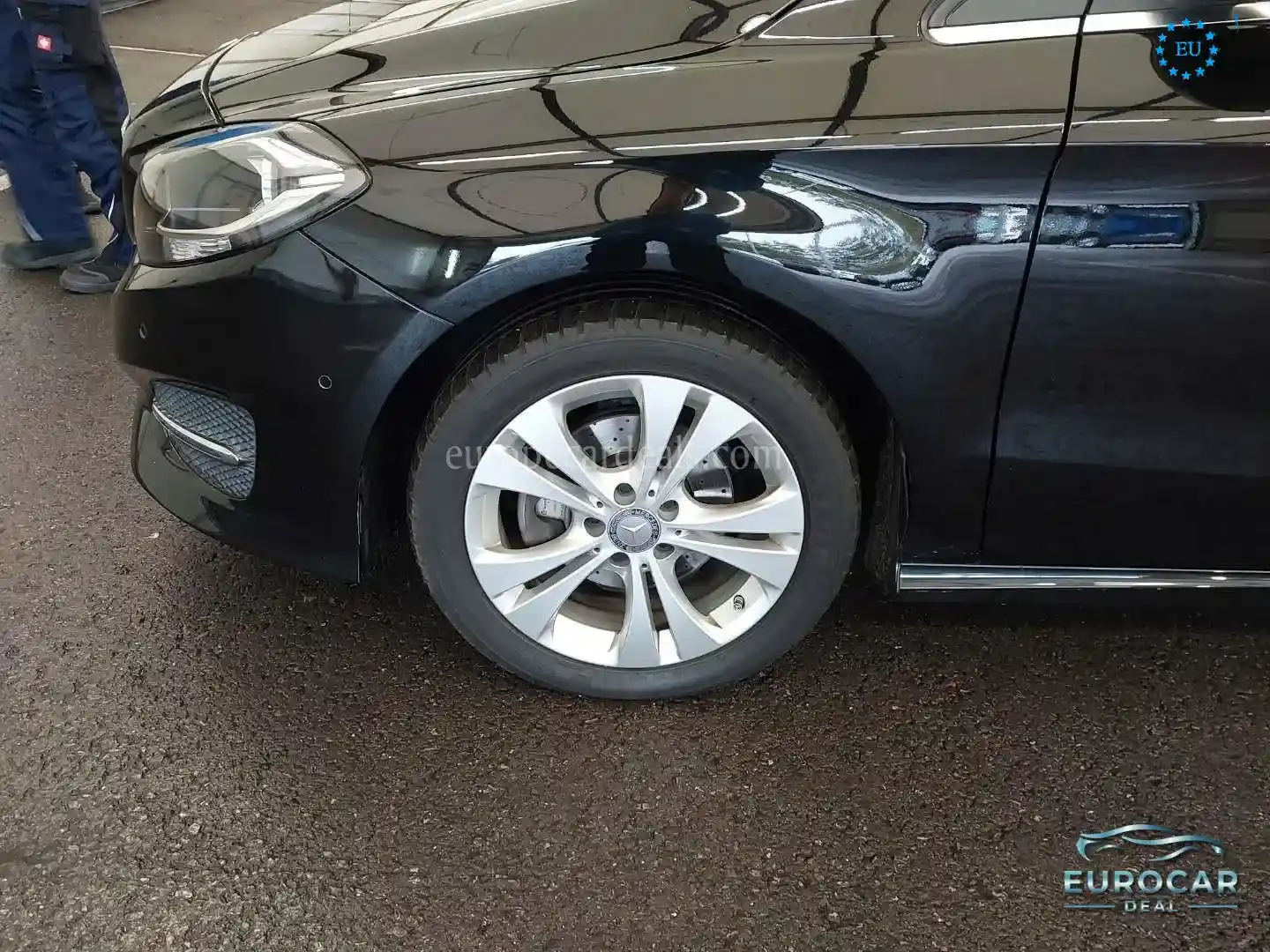 Mercedes-Benz B 200