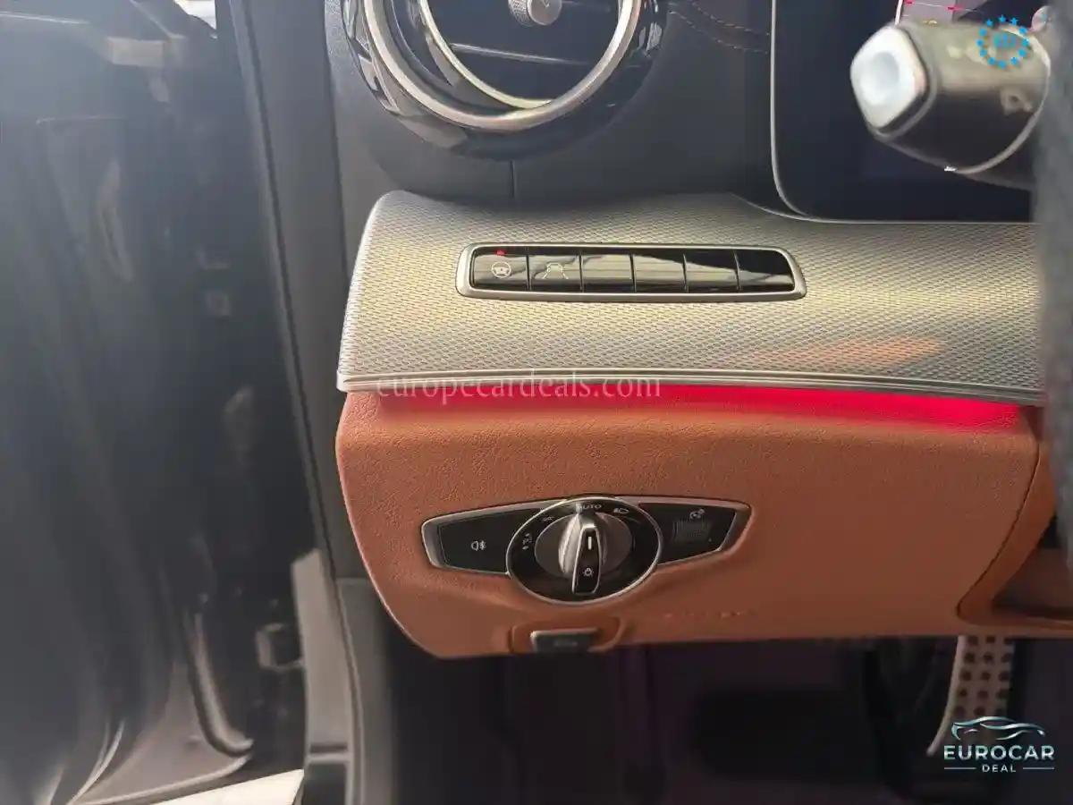 Mercedes-Benz E 400