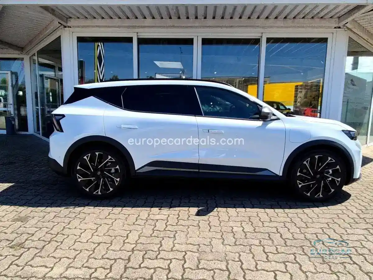 Renault Scenic E-TECH