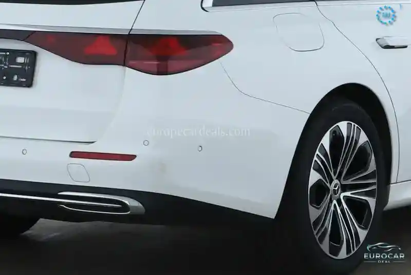 Mercedes-Benz E 200