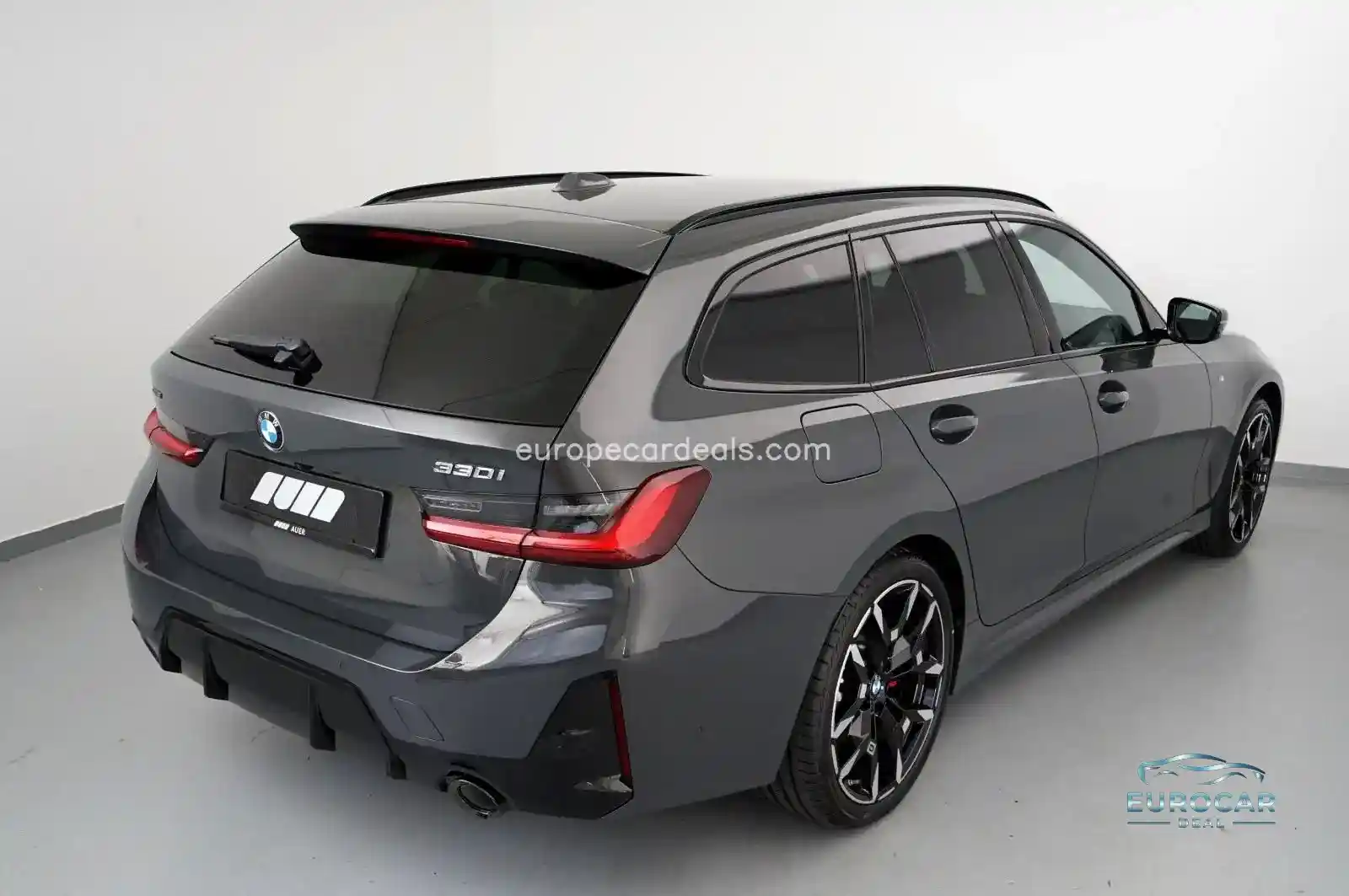 BMW 330