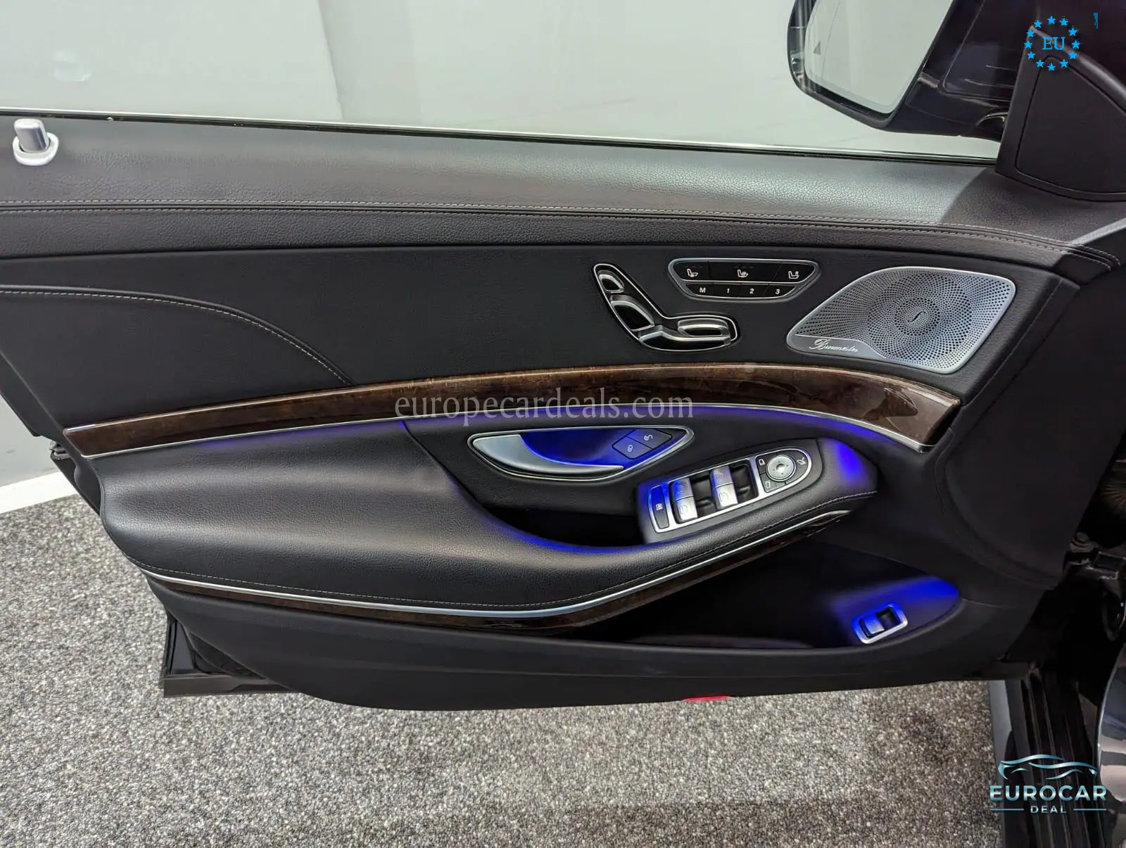 Mercedes-Benz S 560