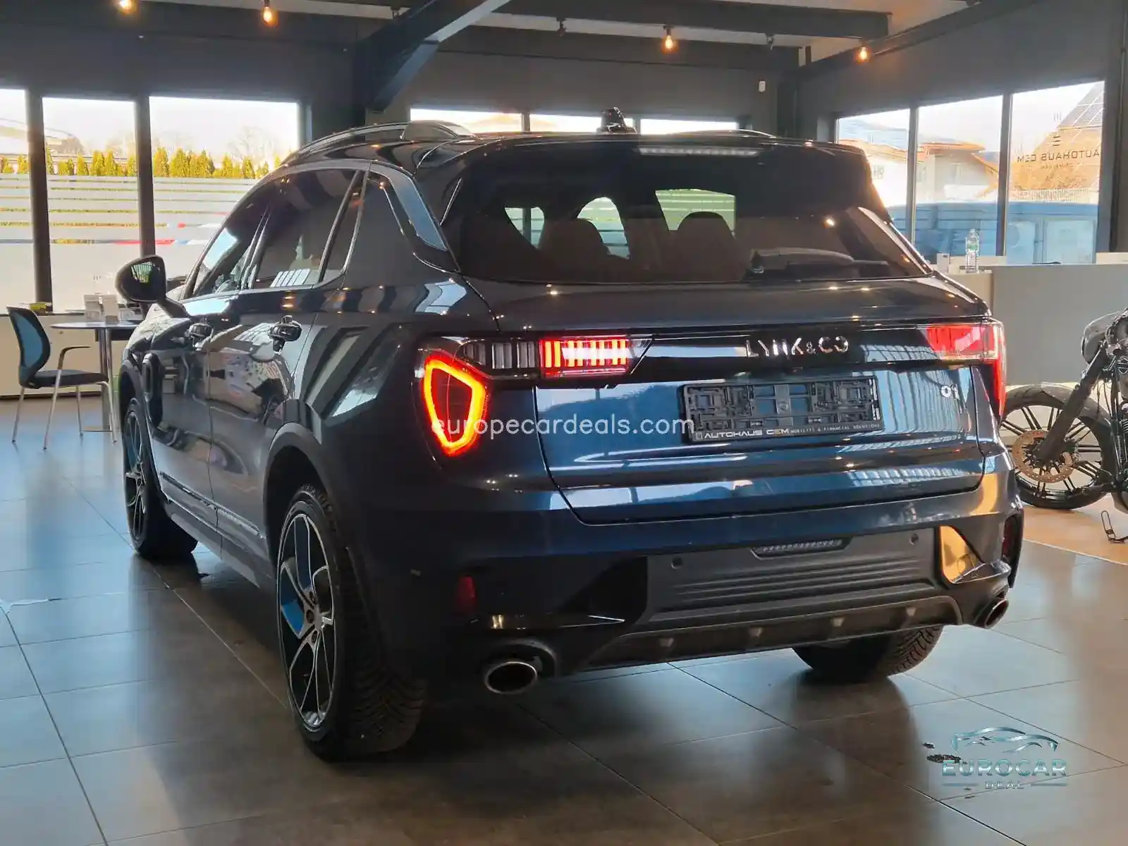 Lynk&Co 01