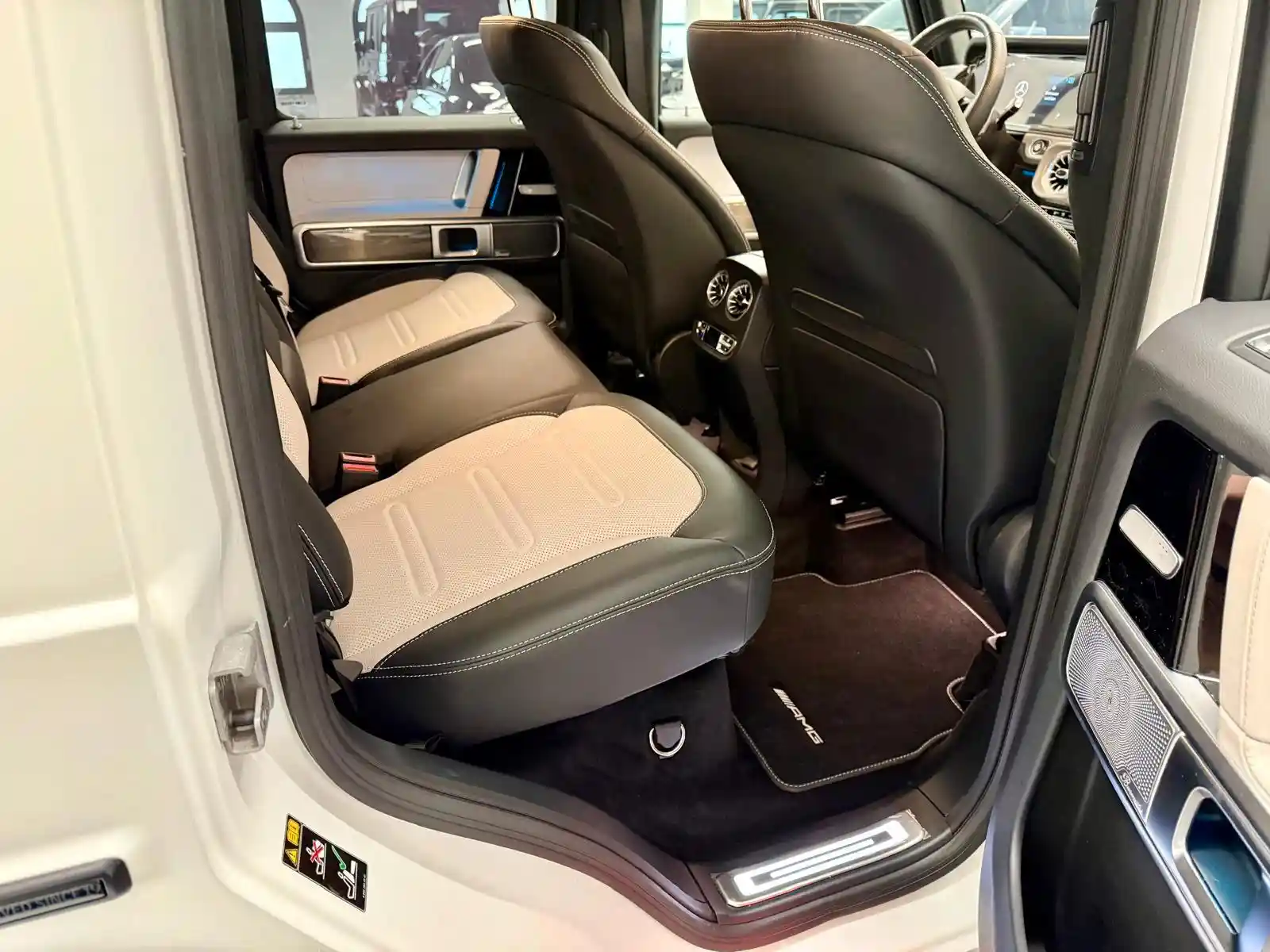 Mercedes-Benz G 450