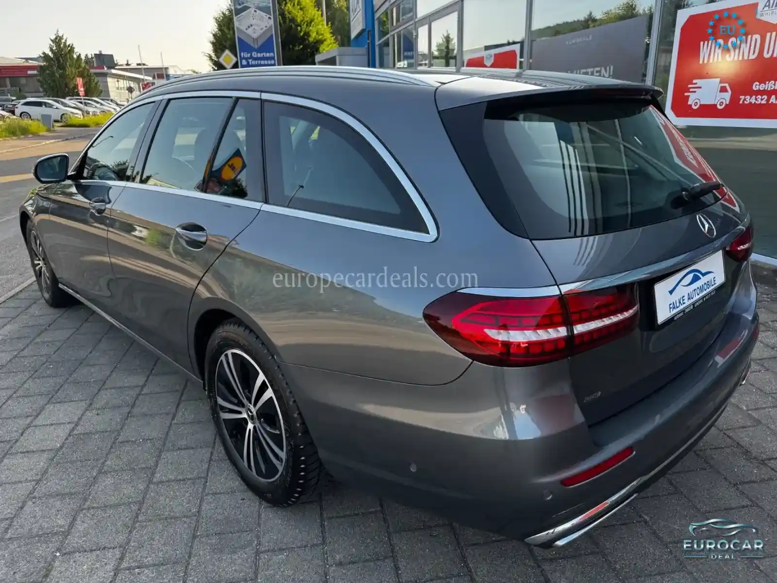 Mercedes-Benz E 200