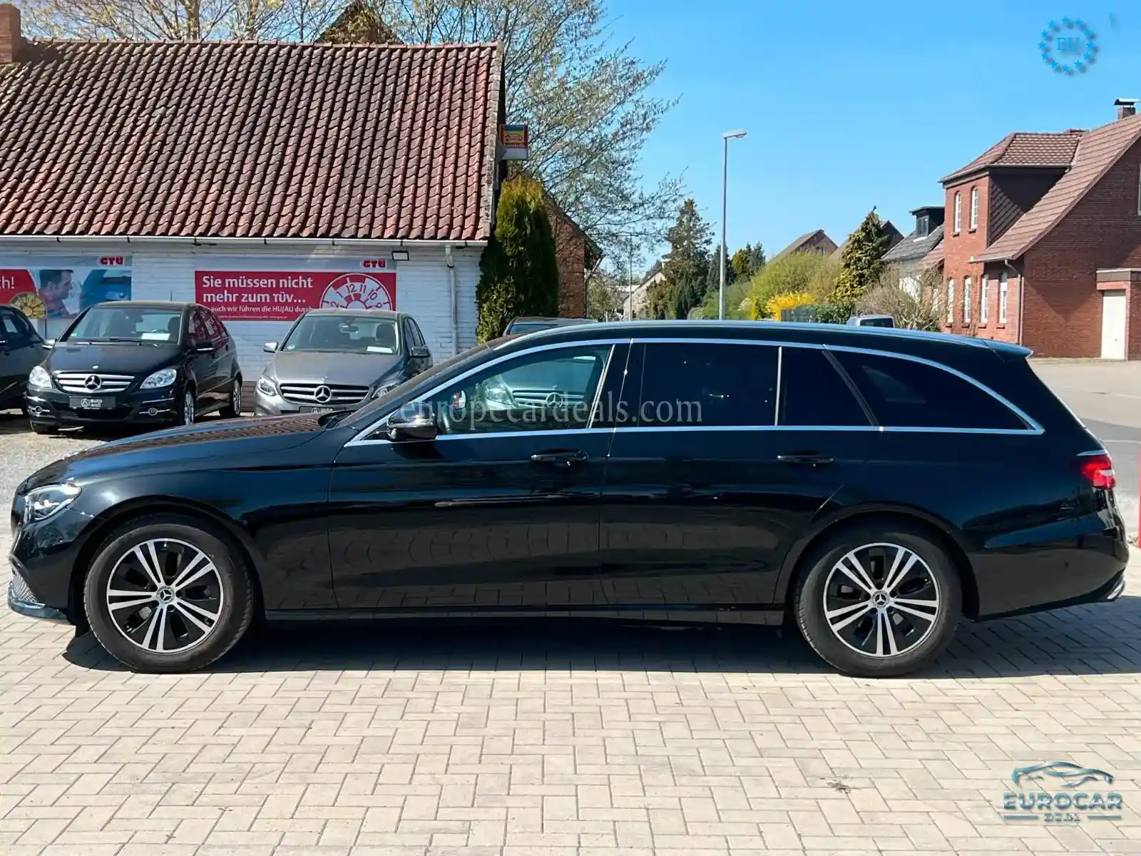 Mercedes-Benz E 200