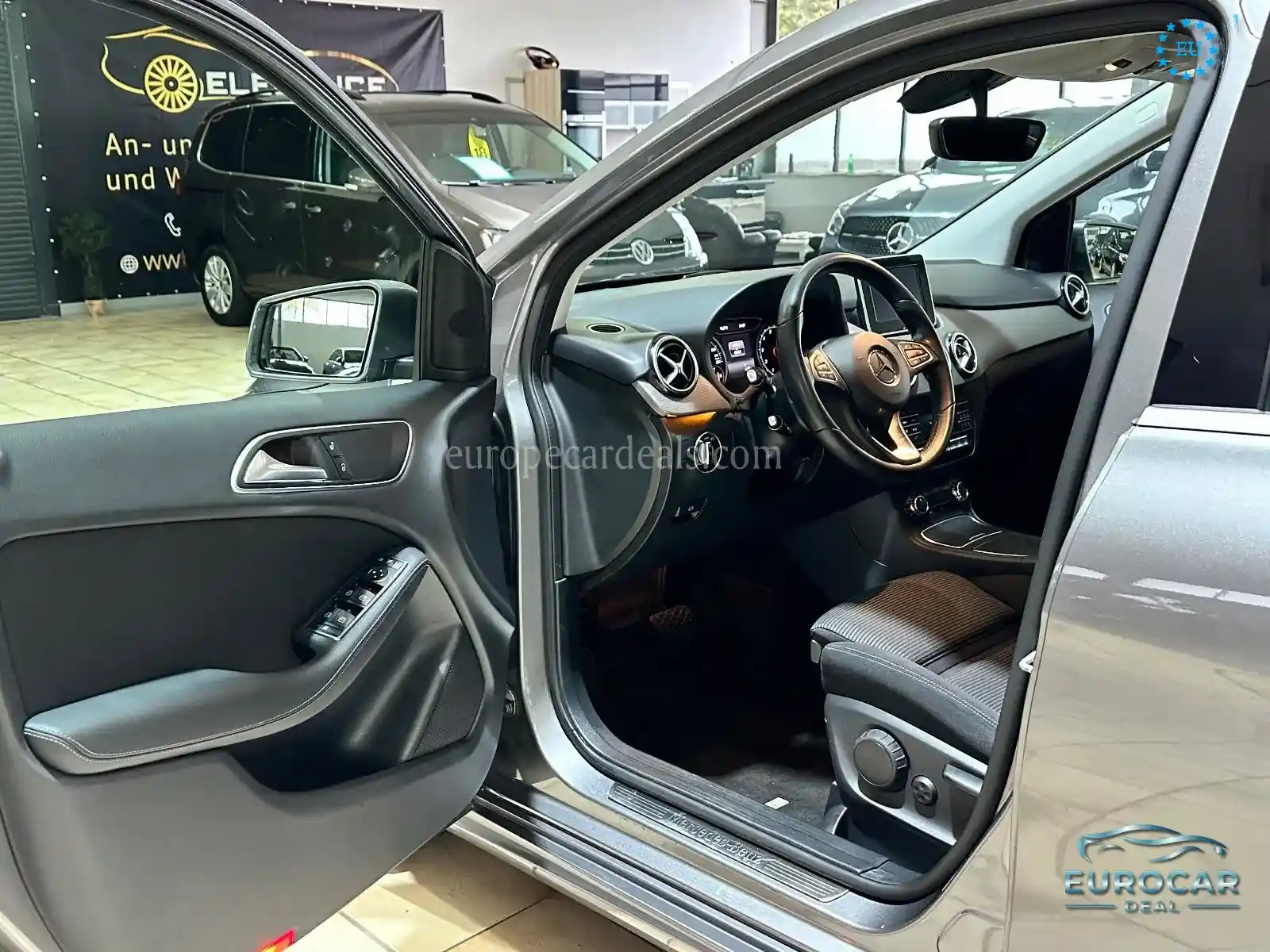 Mercedes-Benz B 220