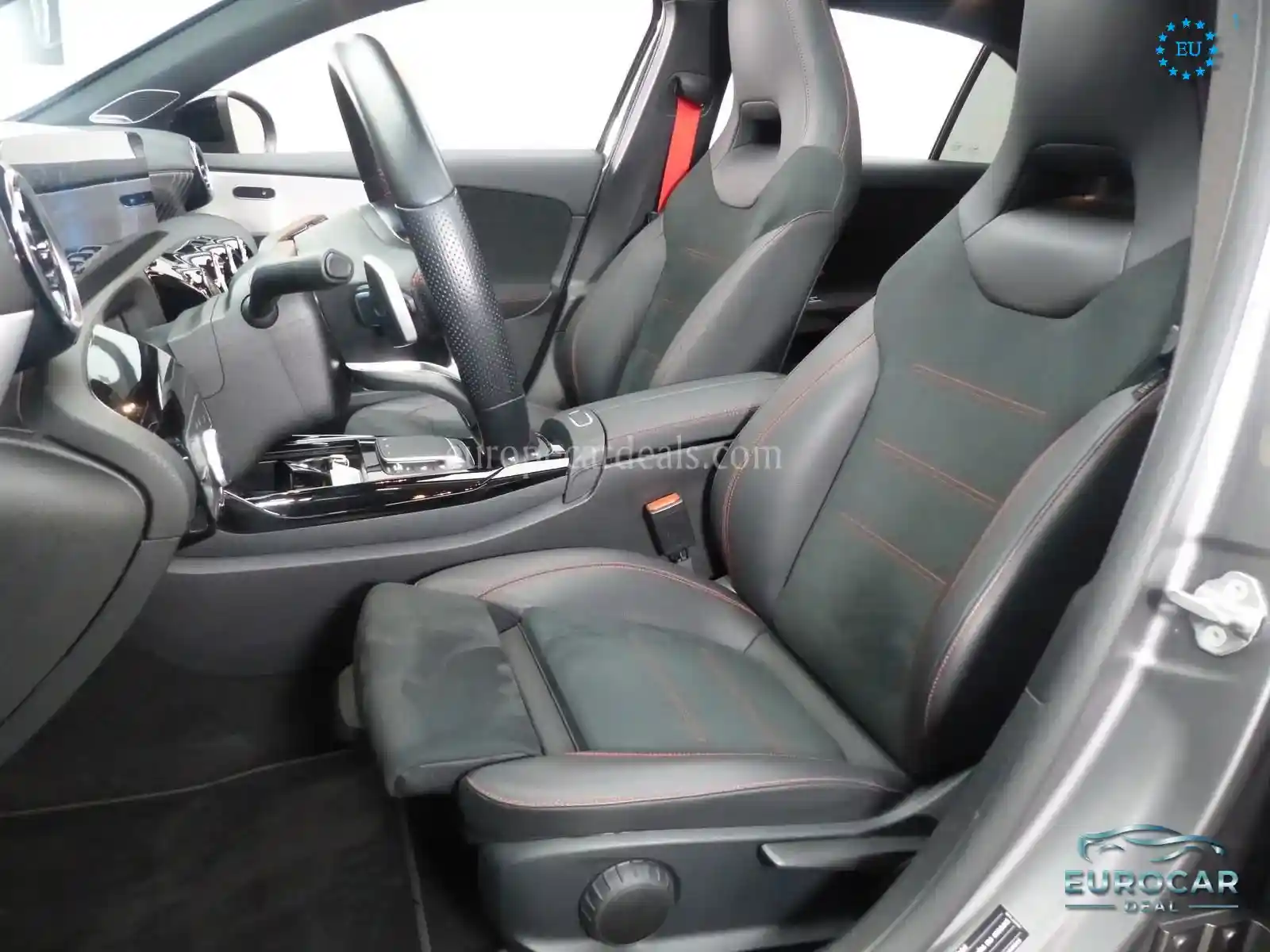 Mercedes-Benz A 45 AMG