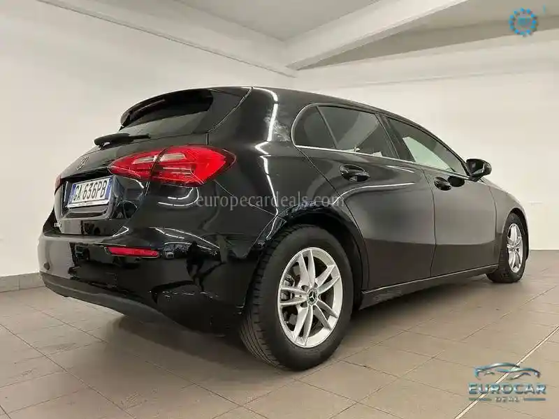 Mercedes-Benz A 200