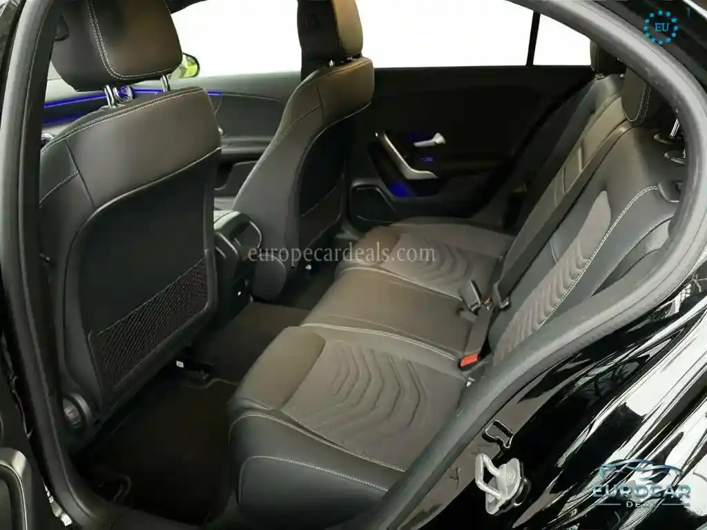 Mercedes-Benz A 220