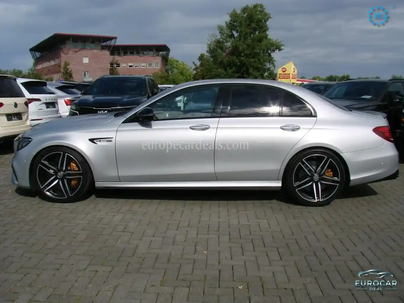 Mercedes-Benz E 63 AMG