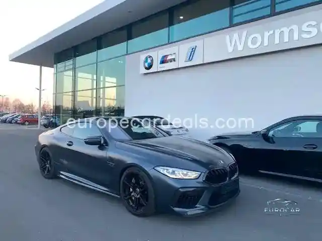 BMW M8