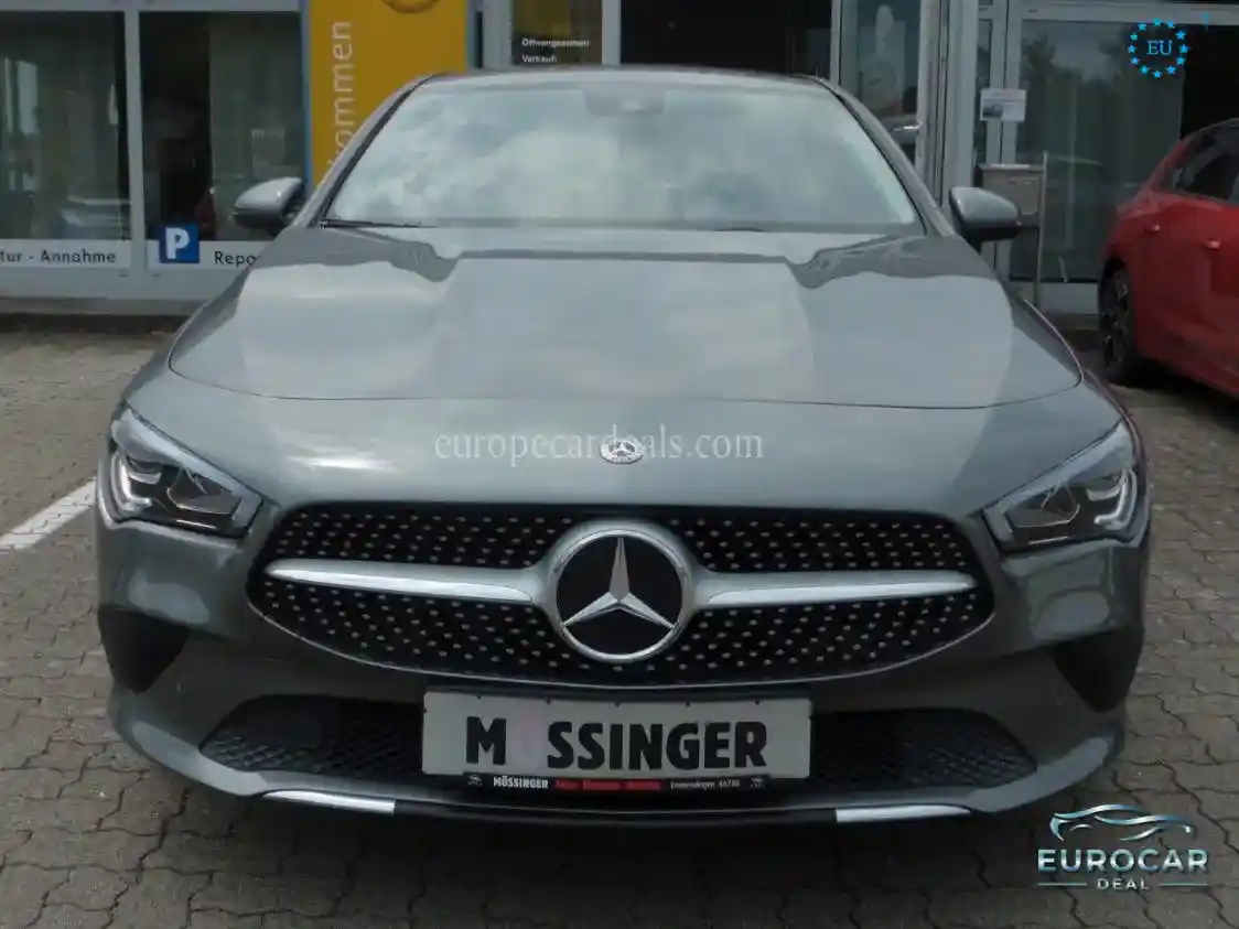 Mercedes-Benz CLA 180