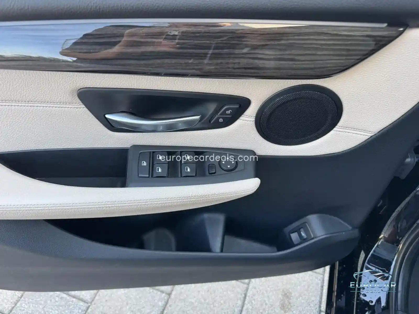 BMW 216