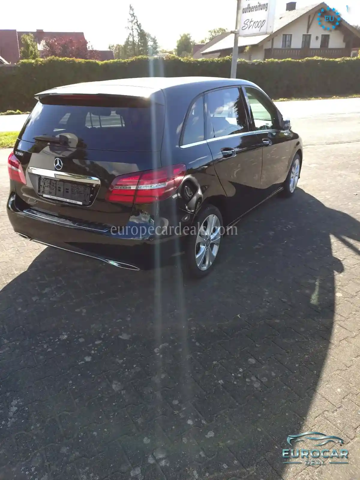 Mercedes-Benz B 200