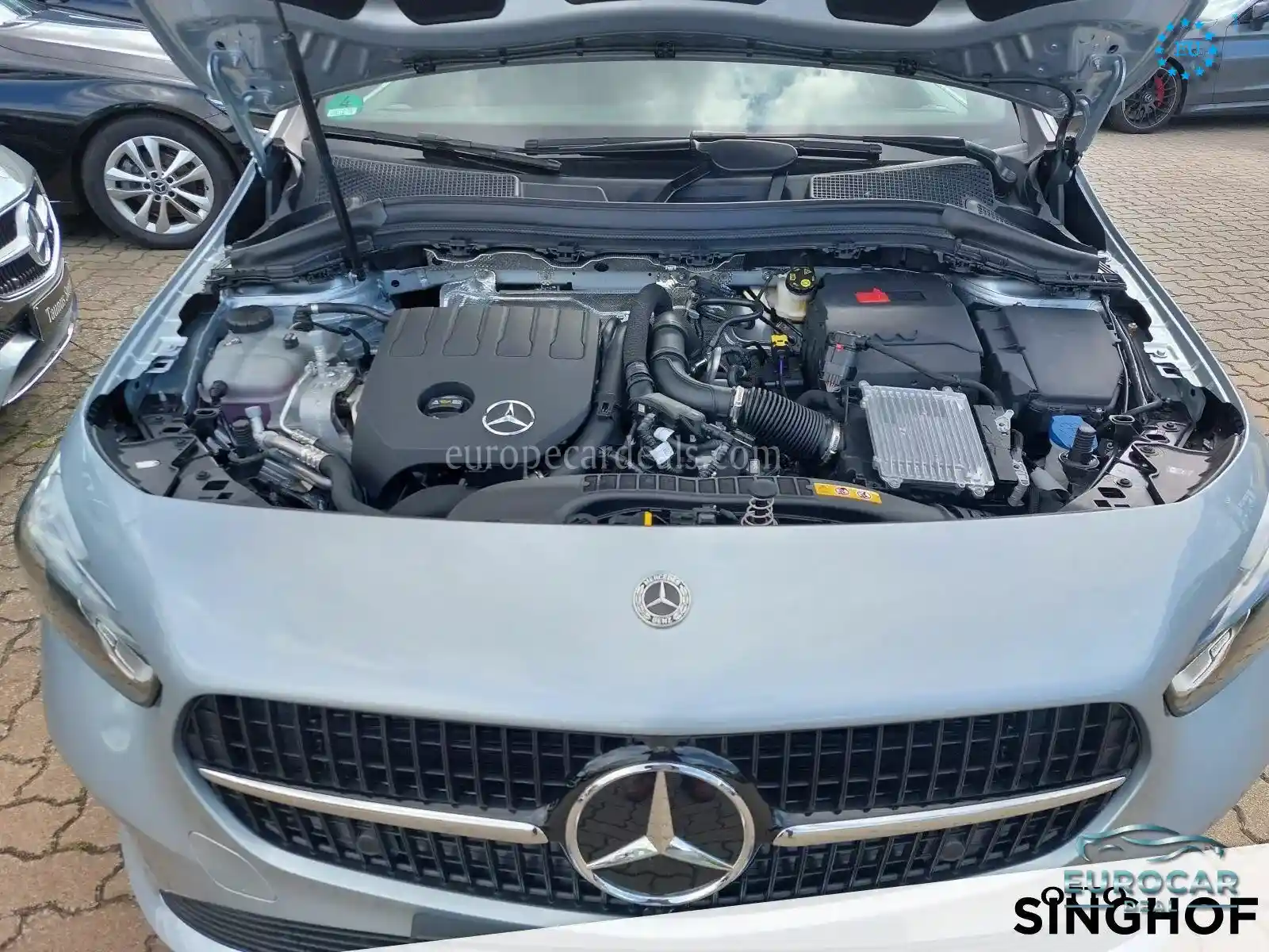 Mercedes-Benz B 200