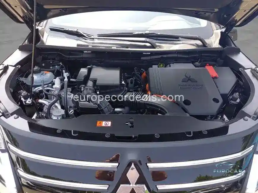 Mitsubishi Plug-in Hybrid Outlander