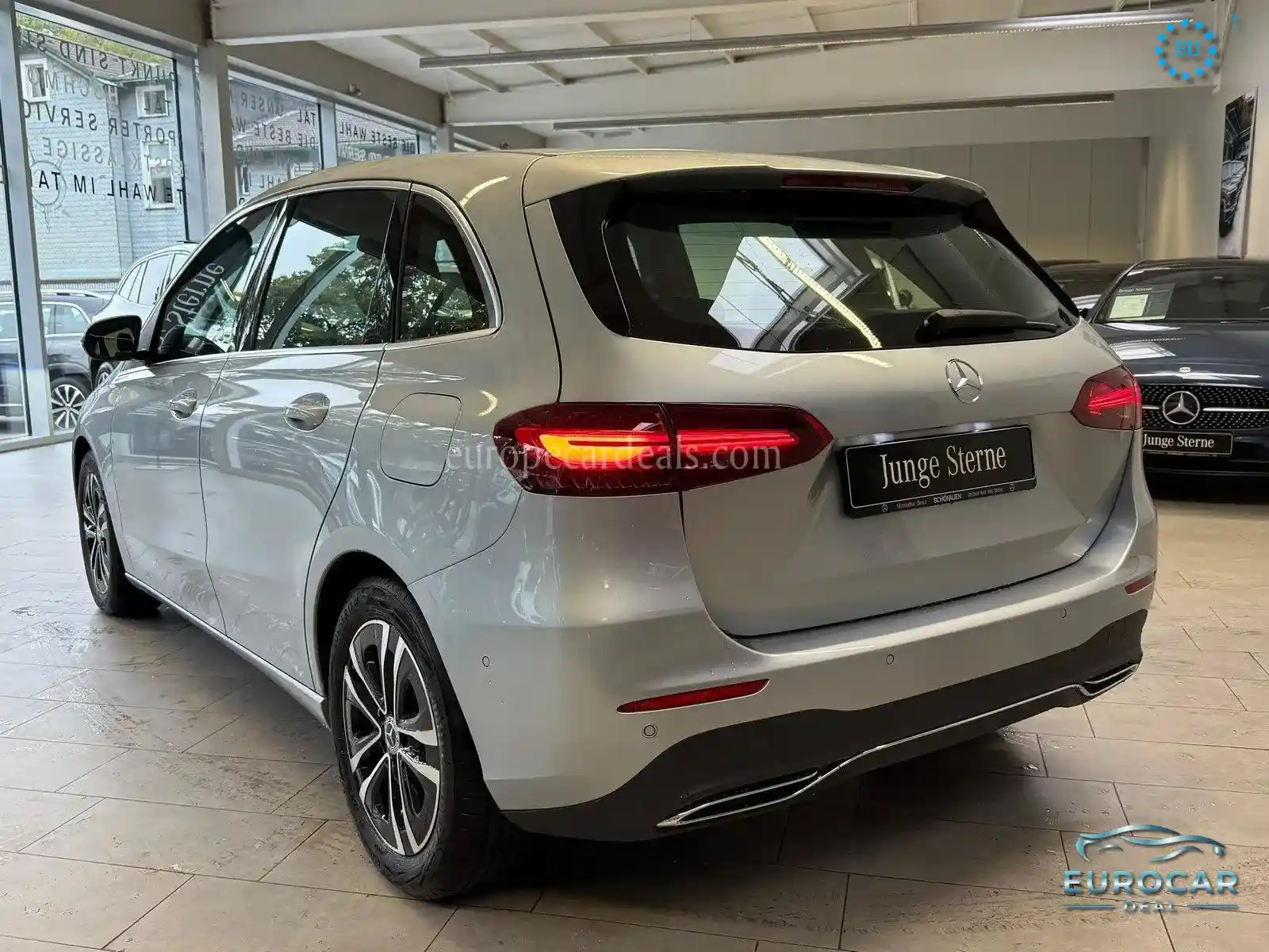 Mercedes-Benz B 220