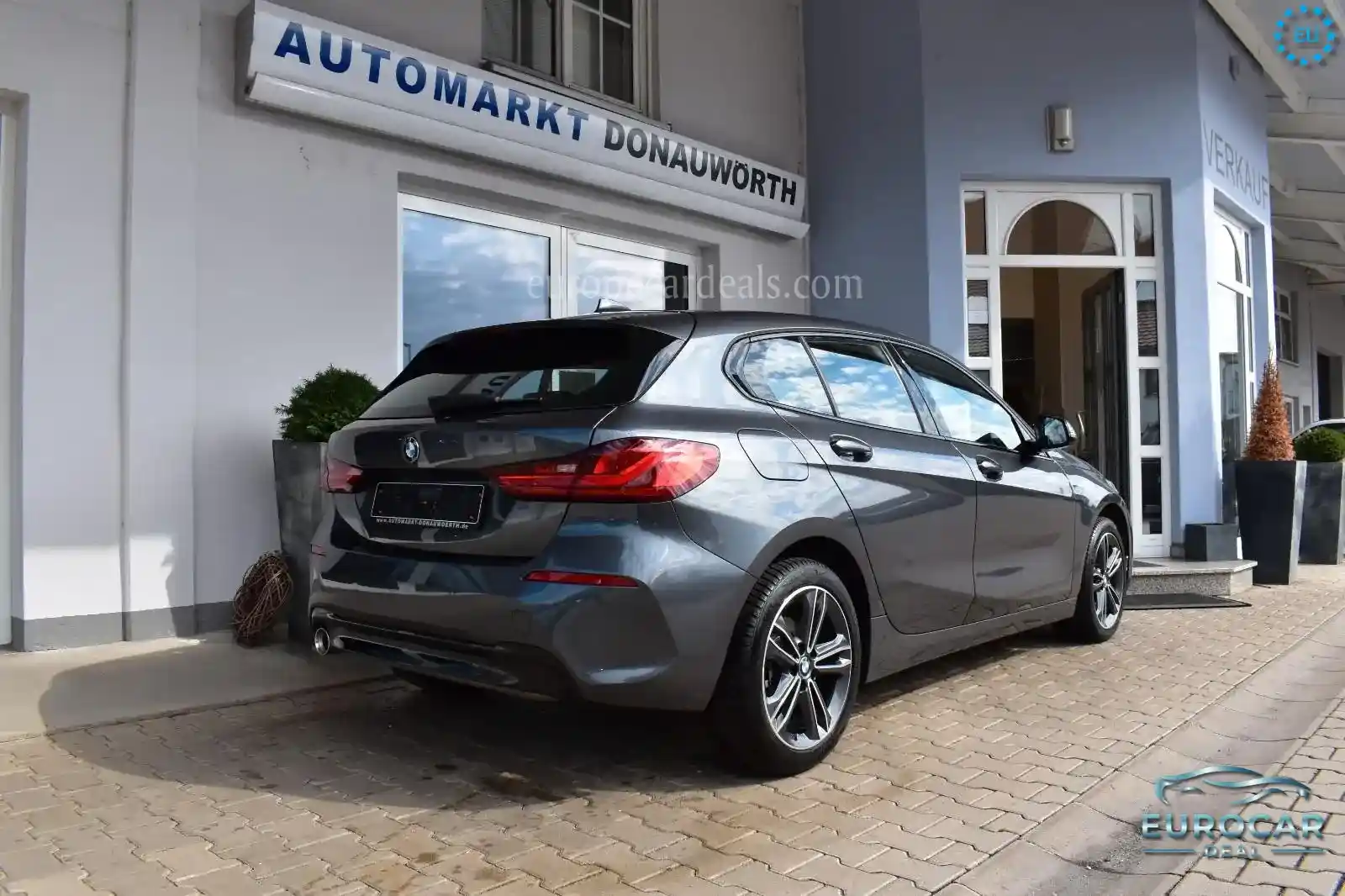 BMW 118