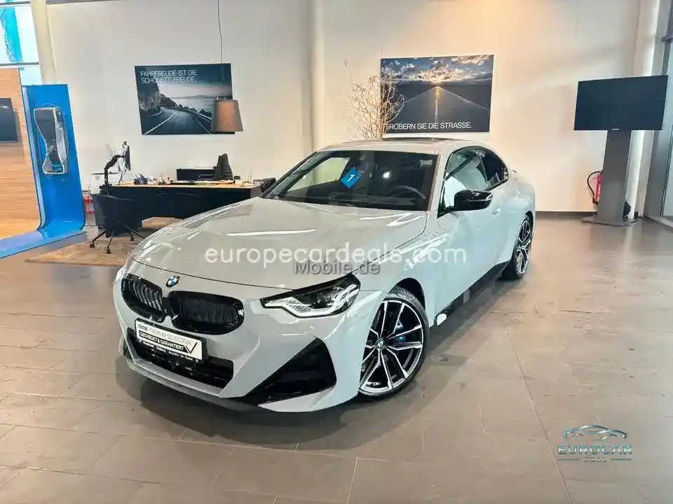 BMW 220