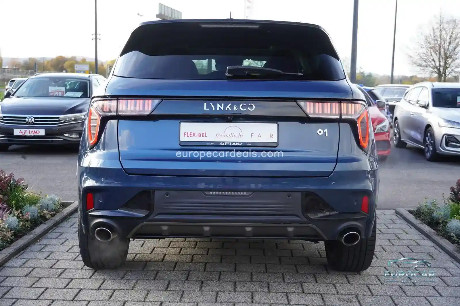 Lynk&Co 01