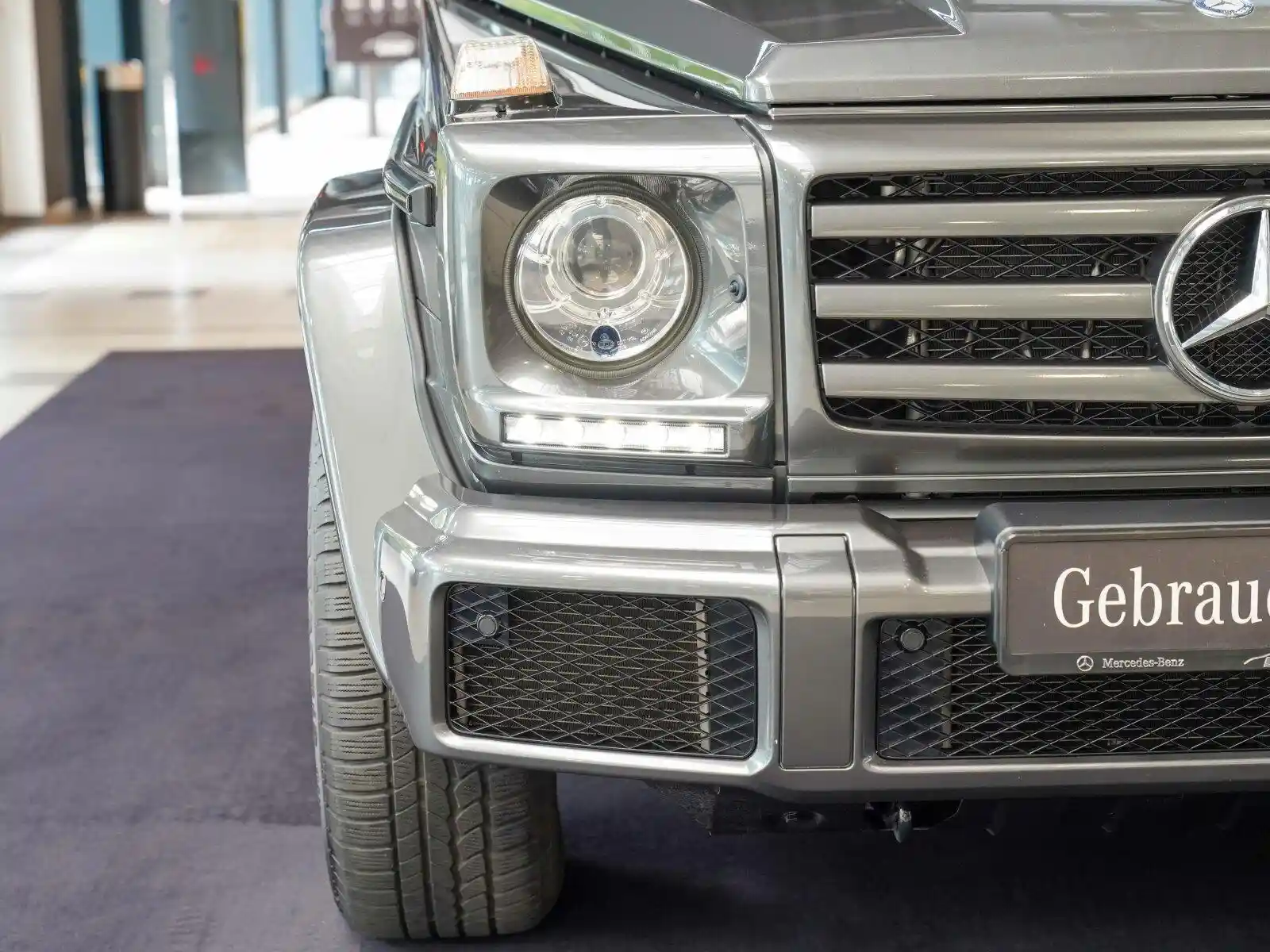 Mercedes-Benz G 500