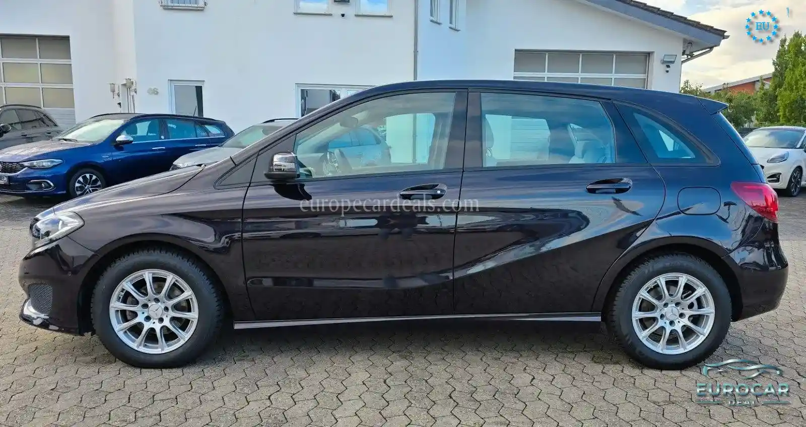 Mercedes-Benz B 180