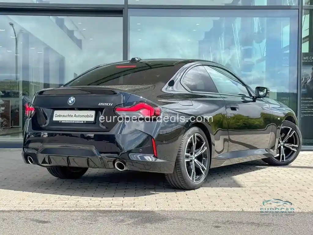 BMW 220