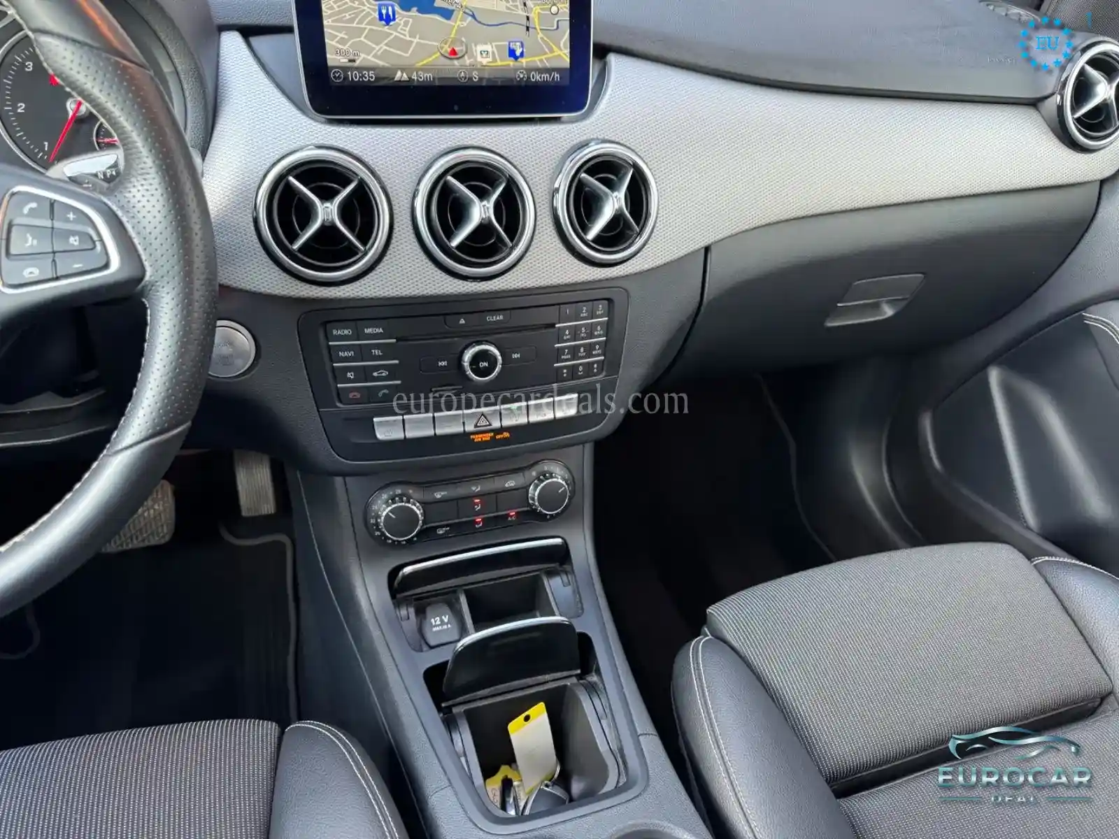 Mercedes-Benz B 220